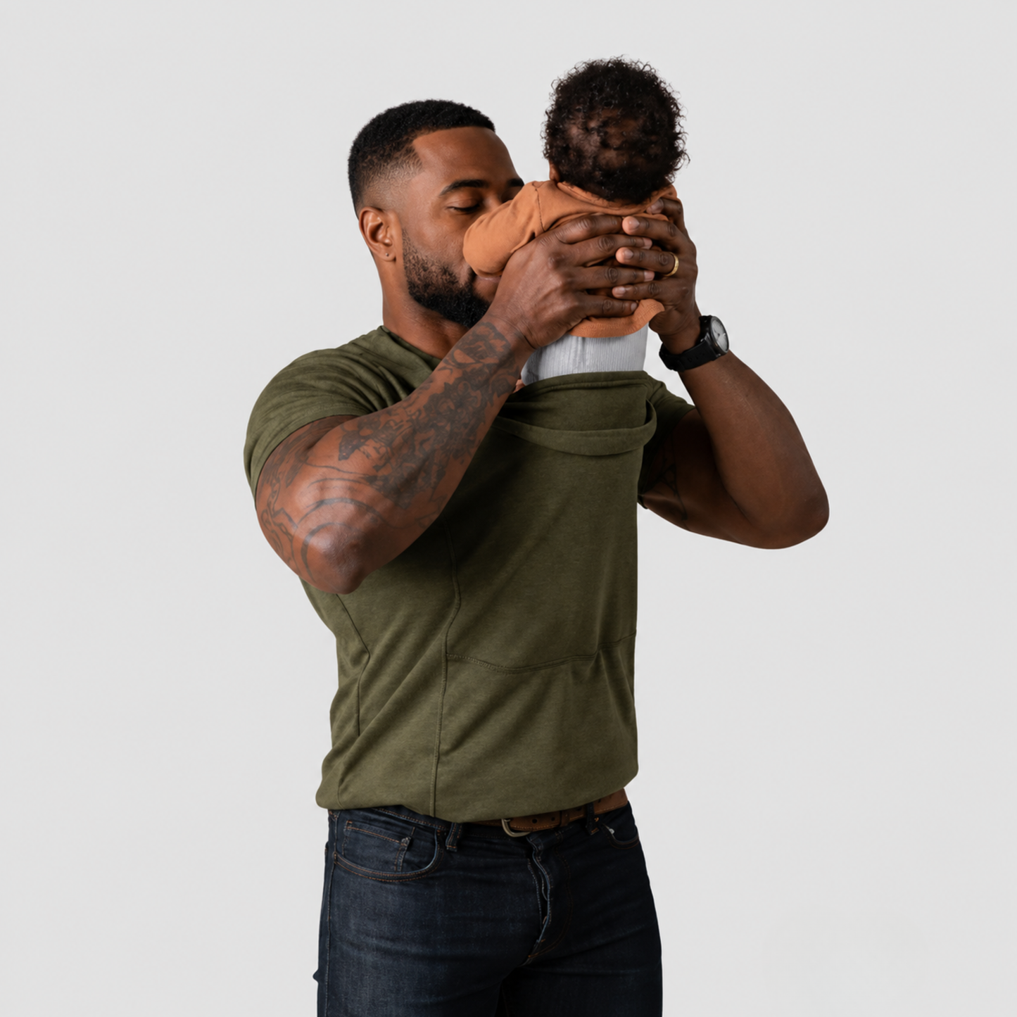 Baby Carrier Tee | Den Nemmeste Måde At Holde Din Baby Tæt På